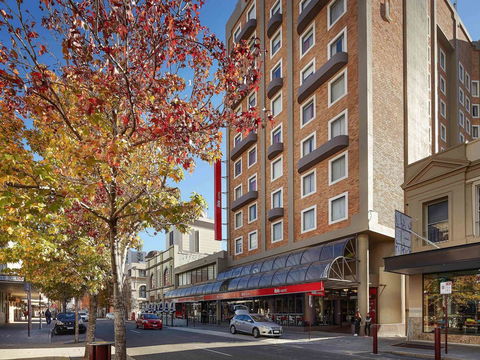 Ibis Perth - Accommodation Mooloolaba 0