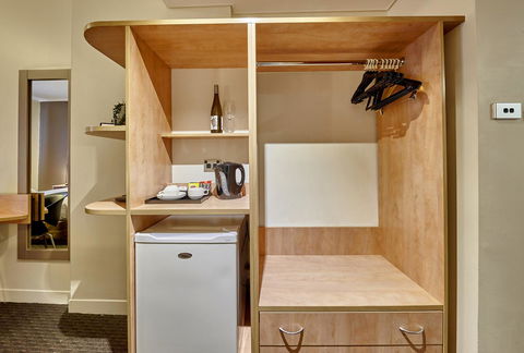 Ibis Perth - Accommodation Mooloolaba 2
