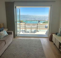 Cottesloe Beachfront Ocean View Apartment - Accommodation Mooloolaba