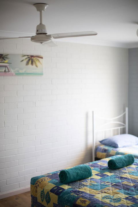 Shark Bay Seafront Apartments - Accommodation Mooloolaba 17