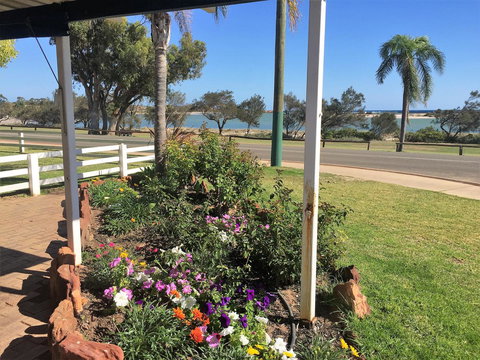 Kalbarri Seafront Villas - Accommodation Mooloolaba 10