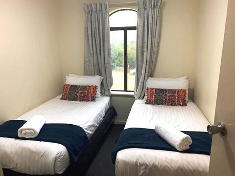 West Beach Lagoon 123 - Location & Views!!! - Accommodation Mooloolaba 4