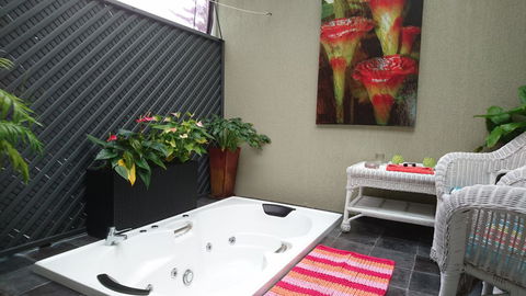 Nelson Bay Bed & Breakfast - Accommodation Mooloolaba 9
