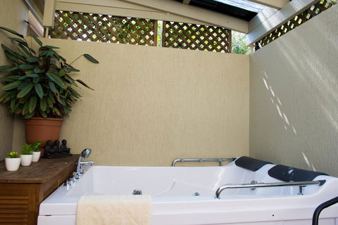 Nelson Bay Bed & Breakfast - Accommodation Mooloolaba 28