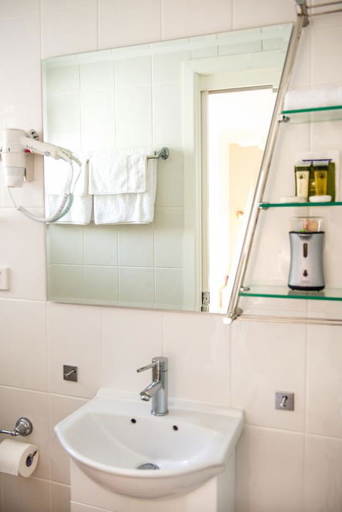 Nelson Bay Bed & Breakfast - Accommodation Mooloolaba 27