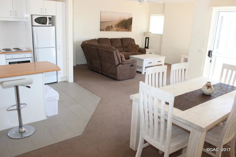 Mollymook Cove Apartments - Accommodation Mooloolaba 29