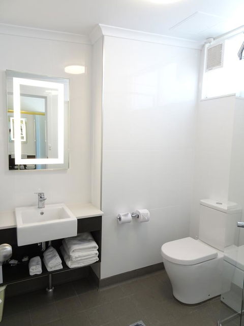 Ibis Styles Tamworth - Accommodation Mooloolaba 1