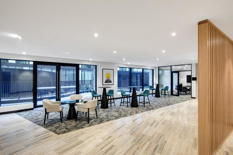 Vibe Hotel North Sydney - Accommodation Mooloolaba 12