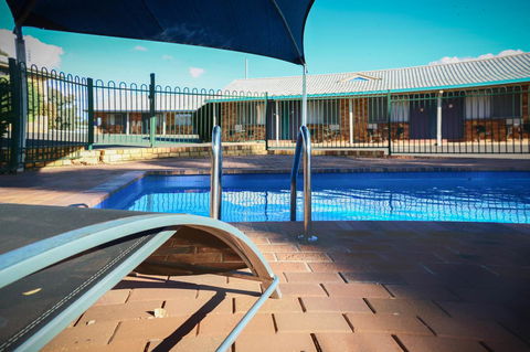 Almond Inn - Accommodation Mooloolaba 25