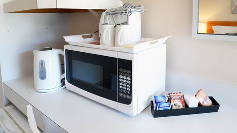 Almond Inn - Accommodation Mooloolaba 22