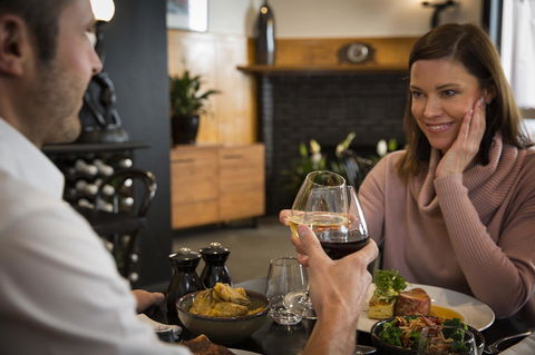 CH Boutique Hotel & Apartments, Ascend Hotel Collection - Accommodation Mooloolaba 35