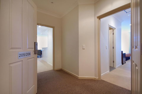 Macquarie Waters Boutique Apartment Hotel - Accommodation Mooloolaba 7