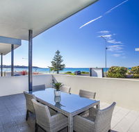 Beachfront Apartment Unit 2 - Accommodation Mooloolaba