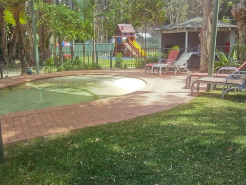 Flynns Beach Resort - Accommodation Mooloolaba 3