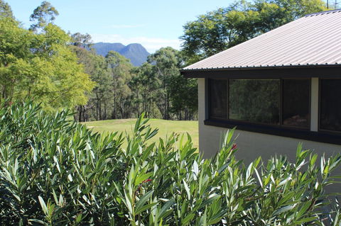 Wine Country Villas - Accommodation Mooloolaba 30