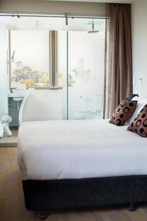 57Hotel - Accommodation Mooloolaba 34