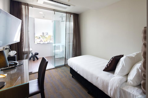 57Hotel - Accommodation Mooloolaba 13