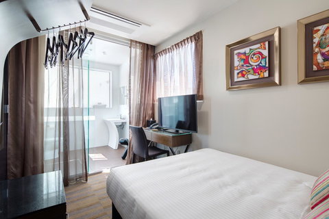 57Hotel - Accommodation Mooloolaba 9