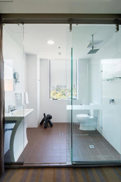 57Hotel - Accommodation Mooloolaba 12