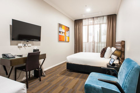 57Hotel - Accommodation Mooloolaba 1