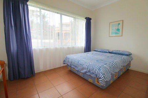 Anglesea, 17 Hodgson Street - Accommodation Mooloolaba 9