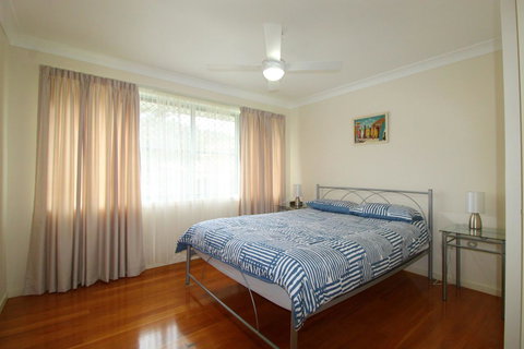 Anglesea, 17 Hodgson Street - Accommodation Mooloolaba 7
