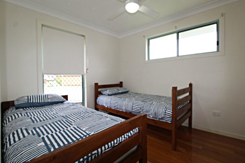 Anglesea, 17 Hodgson Street - Accommodation Mooloolaba 10