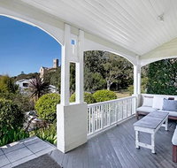 Holiday Home Fairy Bower Road Manly FAB05 - Accommodation Mooloolaba