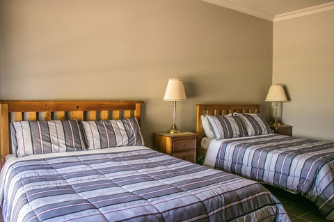 Ironstone Estate Lovedale - Accommodation Mooloolaba 11