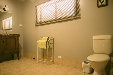 Ironstone Estate Lovedale - Accommodation Mooloolaba 9