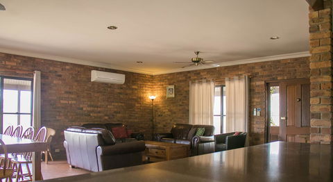 Ironstone Estate Lovedale - Accommodation Mooloolaba 17