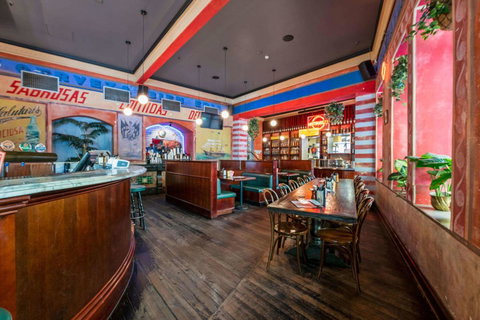 Hotel Harry, Ascend Hotel Collection - Accommodation Mooloolaba 11