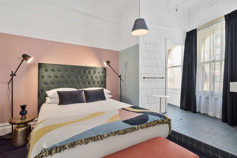 Hotel Harry, Ascend Hotel Collection - Accommodation Mooloolaba 10