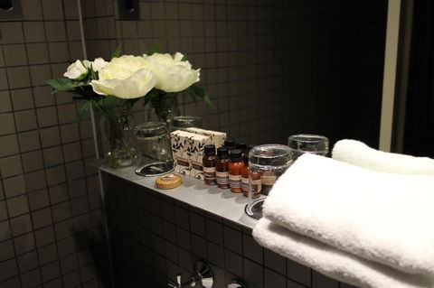 Kirketon Hotel Sydney - Accommodation Mooloolaba 8