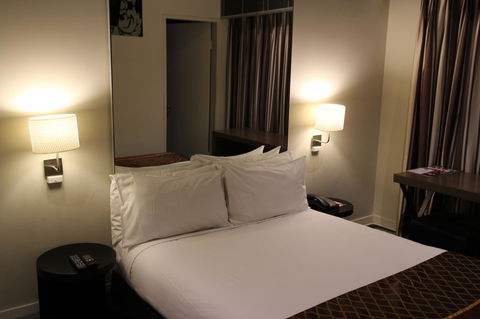 Kirketon Hotel Sydney - Accommodation Mooloolaba 9