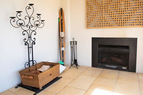 Belmont - Accommodation Mooloolaba 16