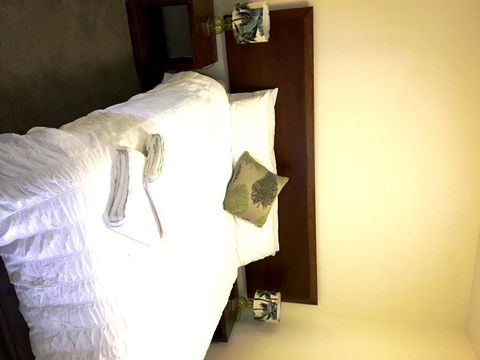 Boathouse Resort (Water Front) - Accommodation Mooloolaba 4