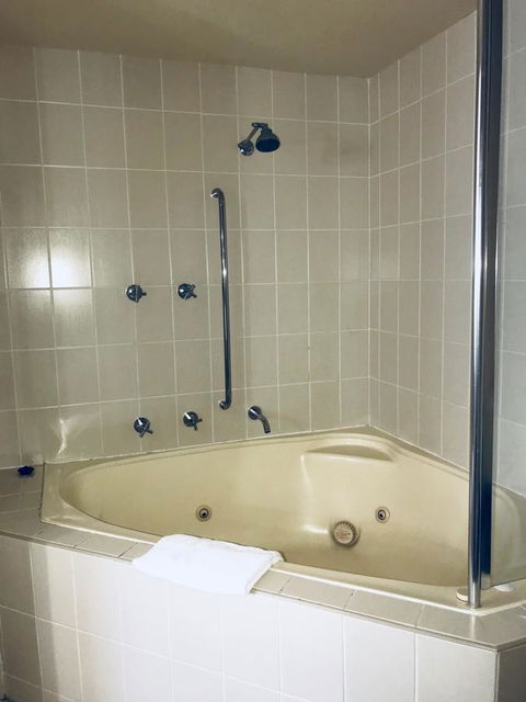 Charlesworth Bay Beach Resort - Accommodation Mooloolaba 38