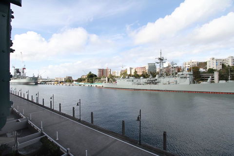 Waterfront Apartment On Sydney Harbour - Accommodation Mooloolaba 13