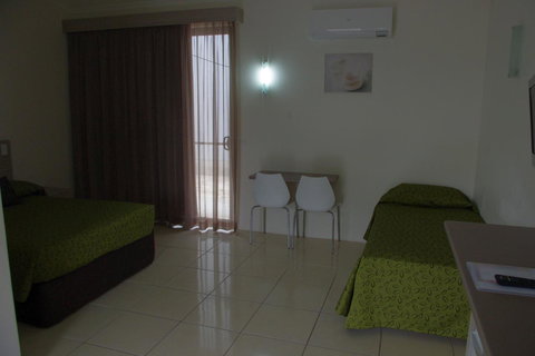 Ashwood Motel - Accommodation Mooloolaba 2