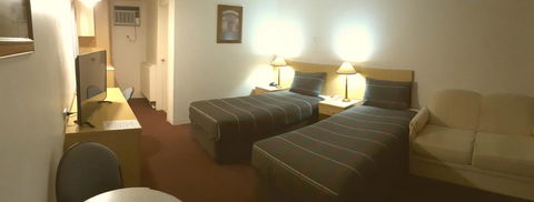 Cooma Motor Lodge Motel - Accommodation Mooloolaba 1