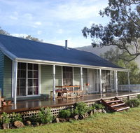 Cadair Cottages - Accommodation Mooloolaba