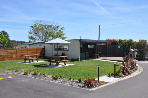 Crestview Tourist Park - Accommodation Mooloolaba 0