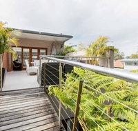 Family surf house 5 min walk to Manly beach - Accommodation Mooloolaba