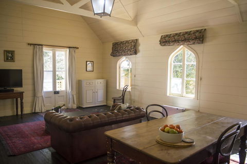 Hillview Heritage Hotel - Accommodation Mooloolaba 24