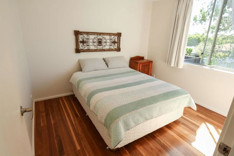 Valla's Beach House - Accommodation Mooloolaba 19