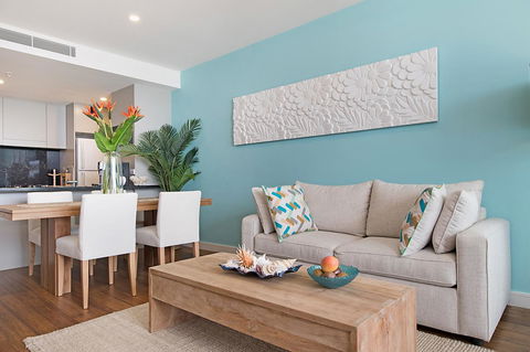 Arena Luxury Beachfront Apartment - Accommodation Mooloolaba 34