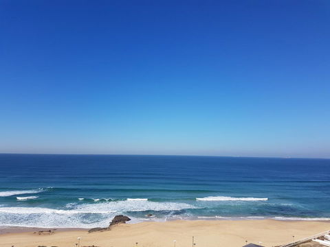 Arena Luxury Beachfront Apartment - Accommodation Mooloolaba 5