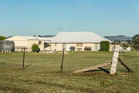 Madigan Wine Country Cottages - Accommodation Mooloolaba 32