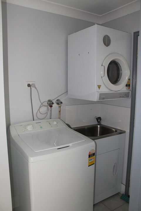 Ducati\'s B And B - Accommodation Mooloolaba 15